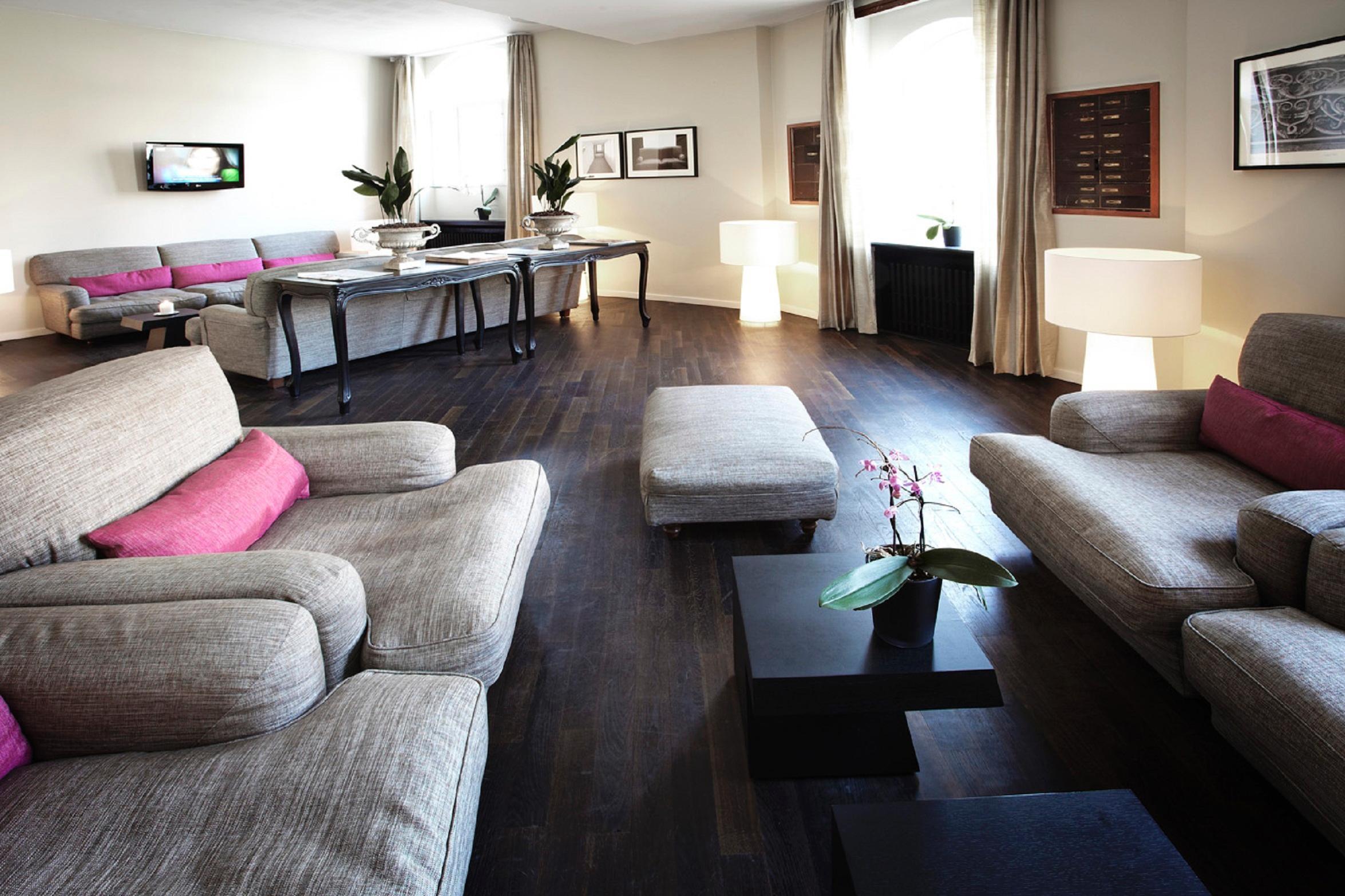 Hotel First Grand 4*